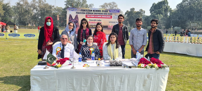 judging in Pakistan