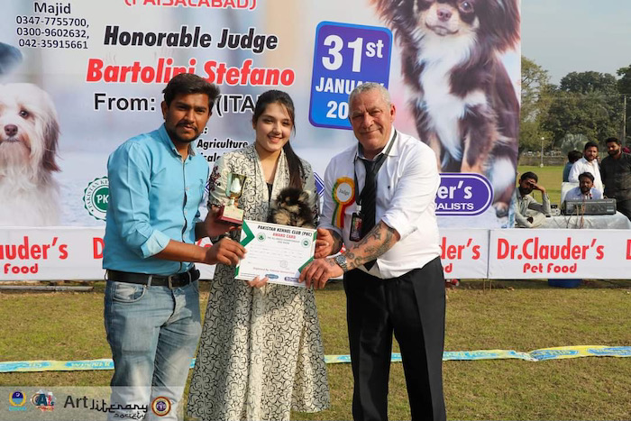 judging in Pakistan