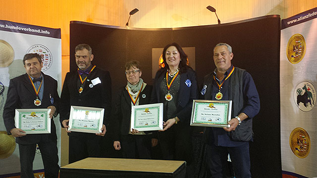 Stefano Bartolini als Richter auf der World Dog Show 2016 in Leipzig