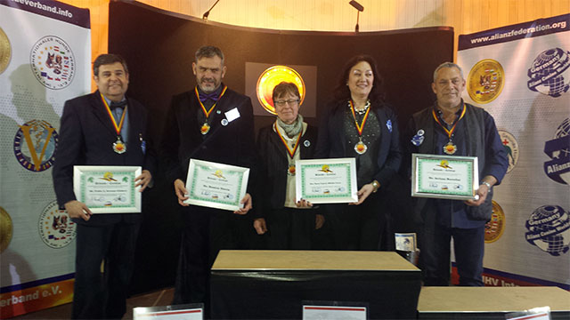 Stefano Bartolini als Richter auf der World Dog Show 2016 in Leipzig